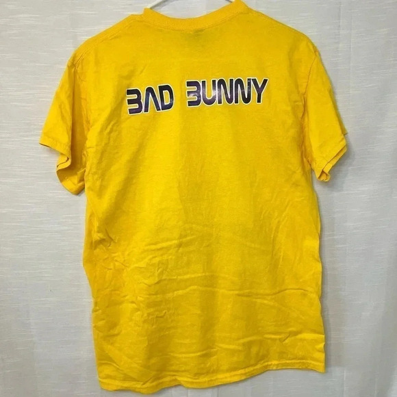 Bad Bunny Graphic Tee Medium - Picture 6 of 6
